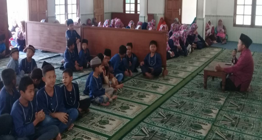 Kegiatan santunan syukur